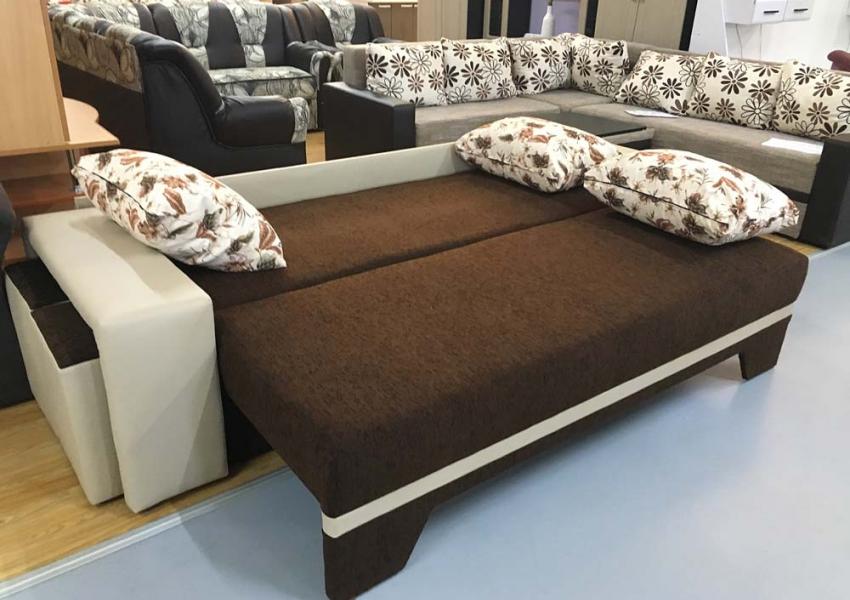 Canapea extensibila Crina cu 4 tabureti