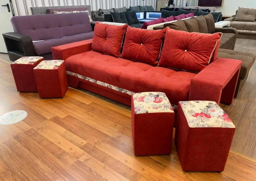 Canapea extensibila Crina cu 4 tabureti
